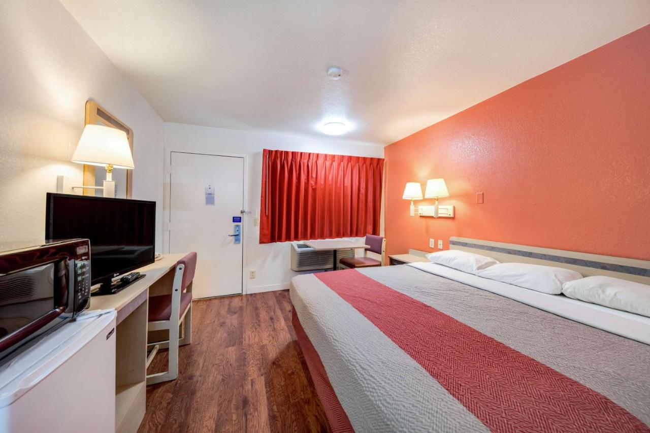Motel 6-Greenville, Tx Екстериор снимка